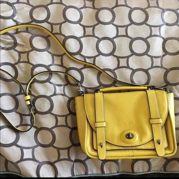 🌼Coach mini Brooklyn crossbody🌼 - Picture 2 of 6